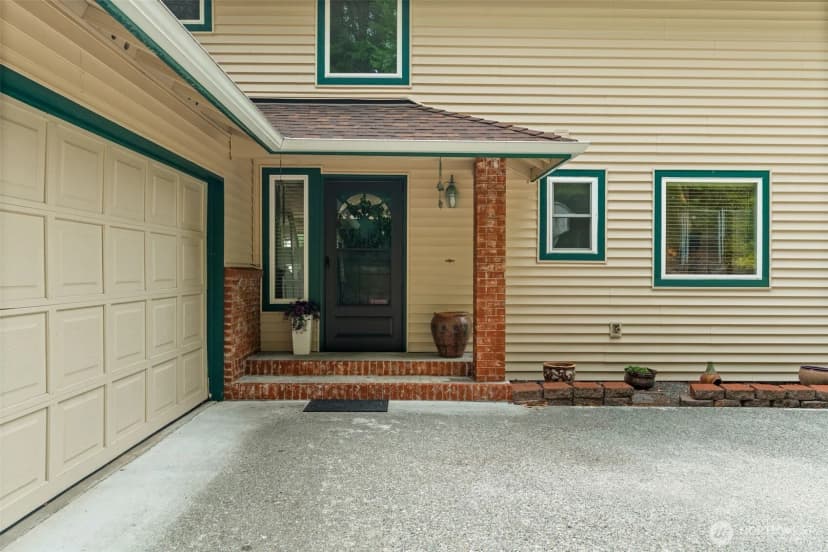 Property photo for 7814 67th Street Nw, Gig Harbor photo 3