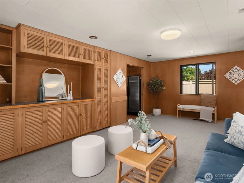 Property photo for 13316 15th Avenue Ne, Seattle photo 16