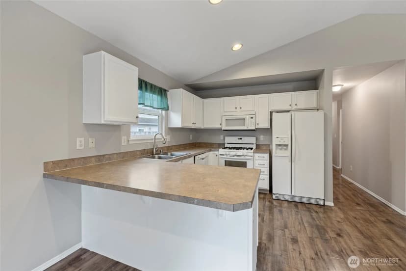 Property photo for 3421 Rosewood Street, Mount Vernon photo 9