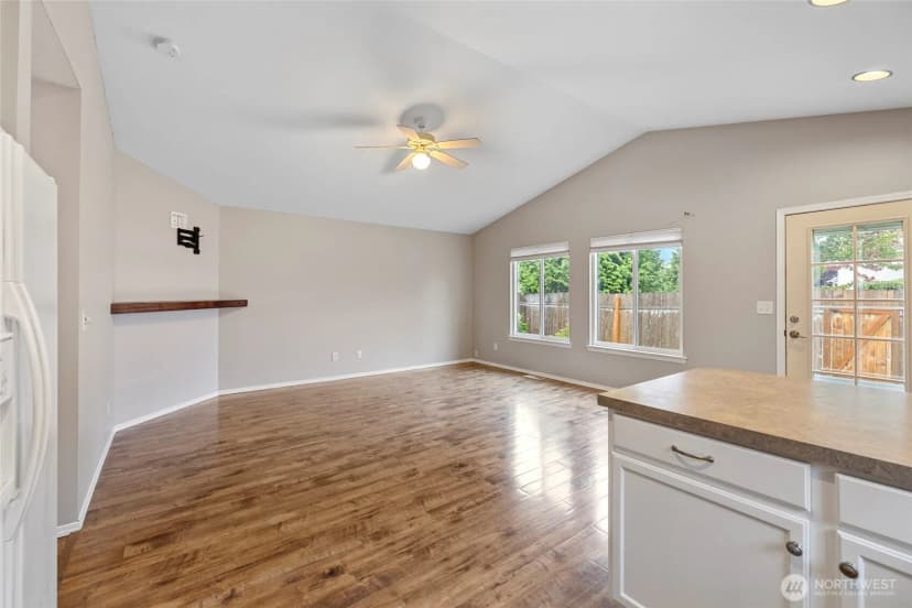 Property photo for 3421 Rosewood Street, Mount Vernon photo 8