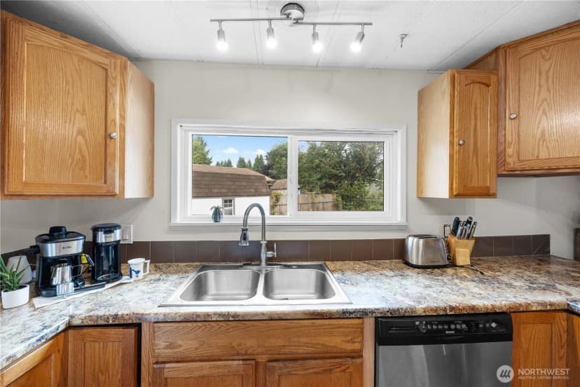 Property photo for 11522 Nisqually Park Loop Se, Olympia photo 15