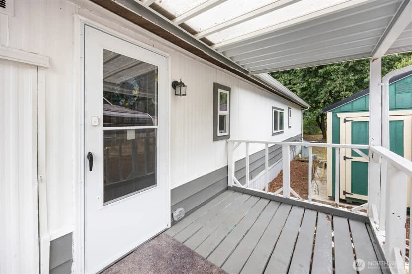 Property photo for 11522 Nisqually Park Loop Se, Olympia photo 3
