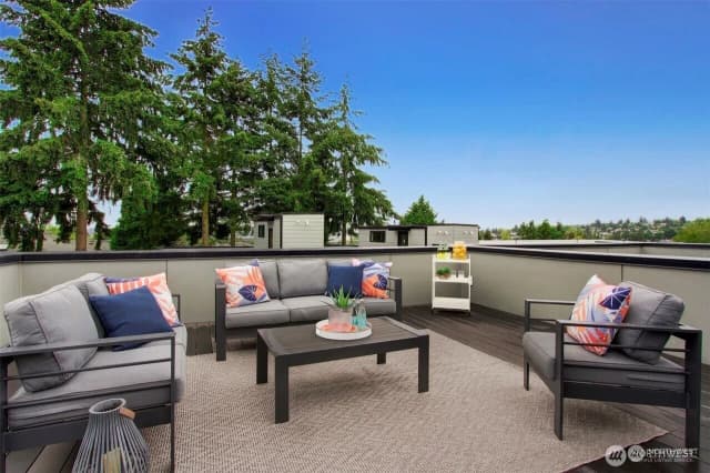 Property photo for 505 2nd Avenue #a, Kirkland photo 2