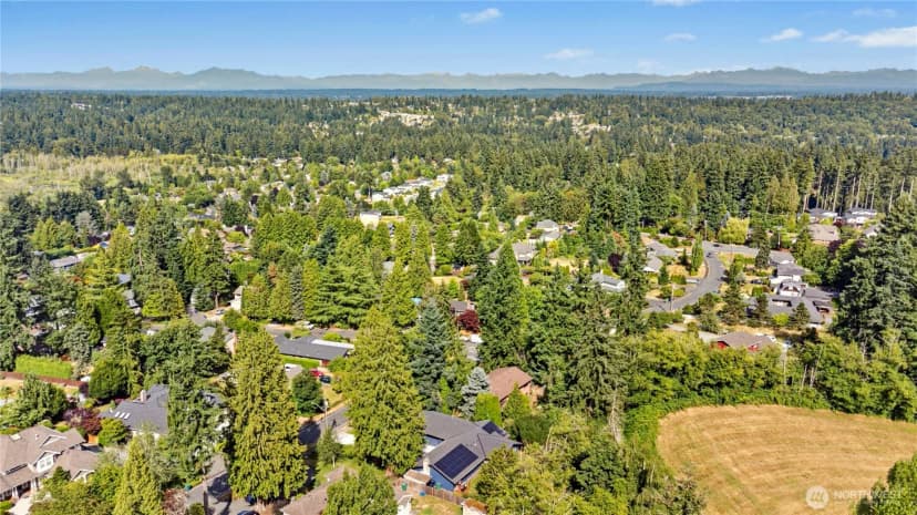 Property photo for 3110 Russet Road, Brier photo 33