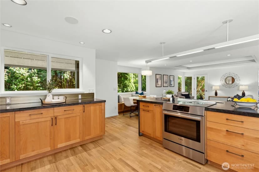 Property photo for 3110 Russet Road, Brier photo 7