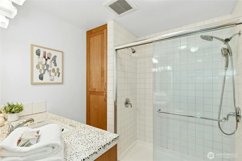 Property photo for 3110 Russet Road, Brier photo 16