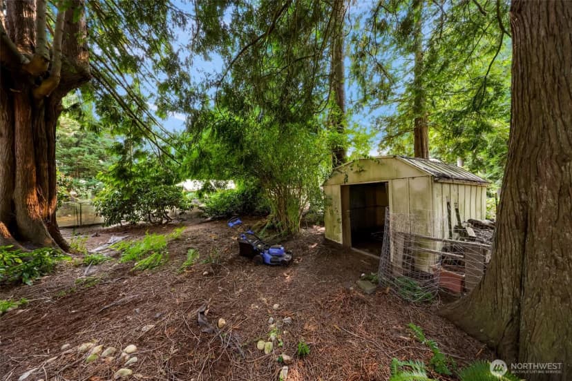 Property photo for 5925 Longdin, Ferndale photo 20