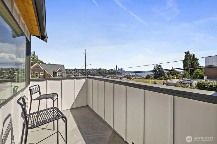 Property photo for 2700 W Smith Street, Seattle photo 23
