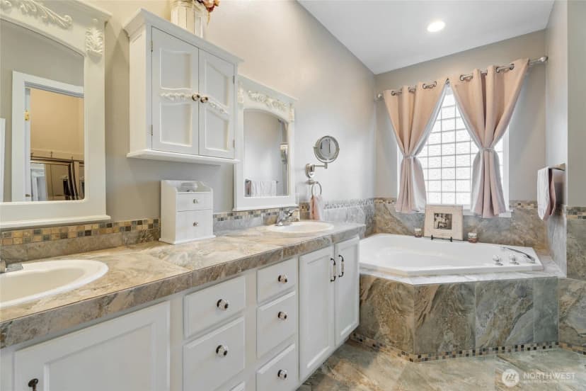 Property photo for 801 Se Larkspur Place, College Place photo 12
