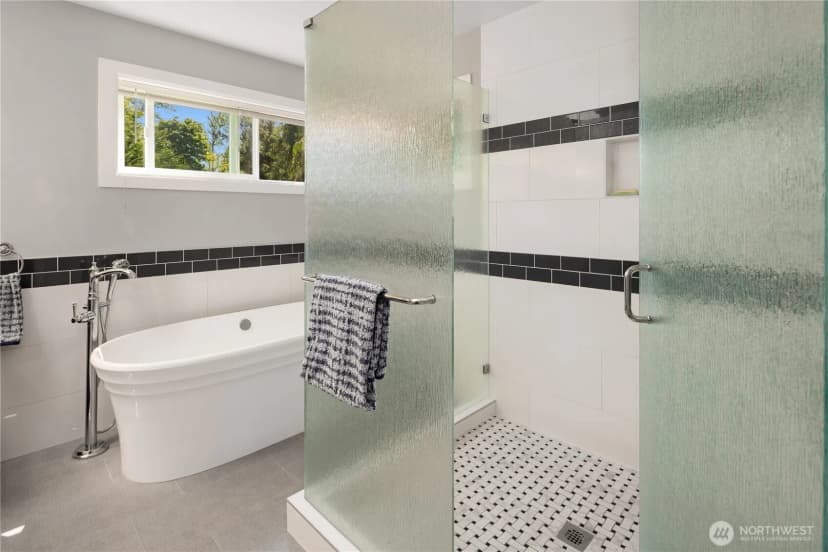 Property photo for 16027 Se 125th Street, Renton photo 21