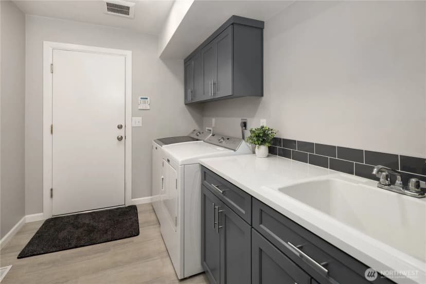 Property photo for 16027 Se 125th Street, Renton photo 14