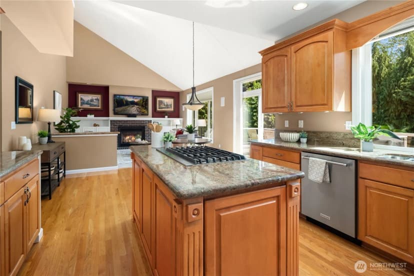 Property photo for 16027 Se 125th Street, Renton photo 6