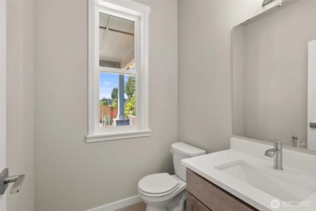 Property photo for 723 Maggee Street Se, Lacey photo 4