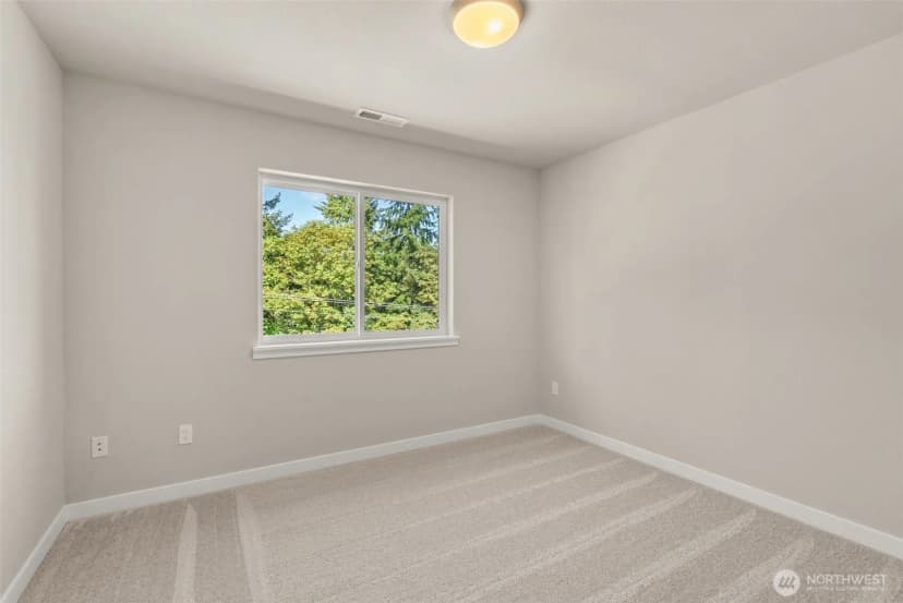 Property photo for 723 Maggee Street Se, Lacey photo 27