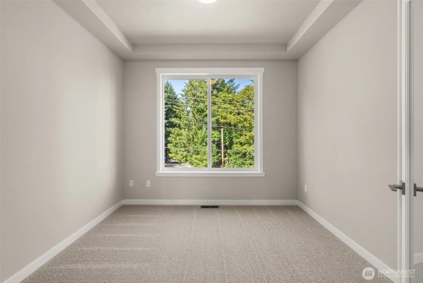Property photo for 723 Maggee Street Se, Lacey photo 5