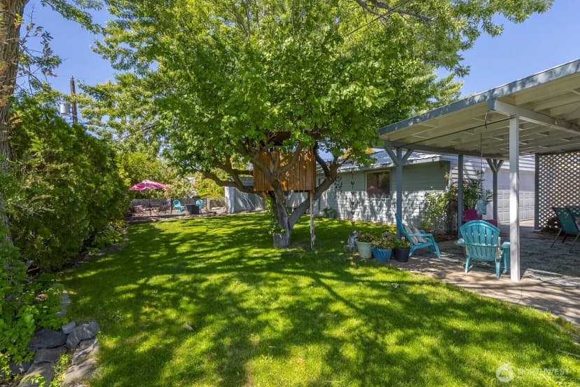 Property photo for 203 Columbia Rd, Ephrata photo 21