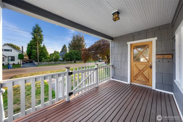 Property photo for 424 Bennett Street, Sedro Woolley photo 3