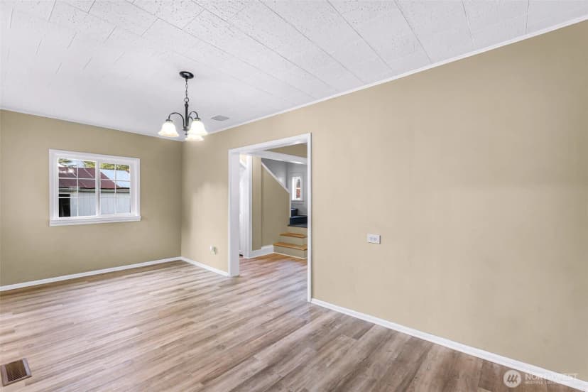 Property photo for 424 Bennett Street, Sedro Woolley photo 16