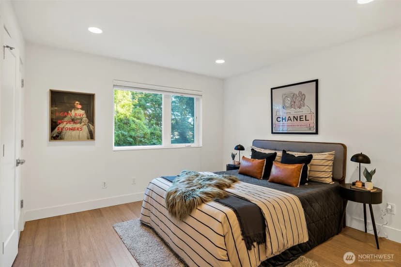 Property photo for 1505 Lakeview Boulevard E, Seattle photo 16
