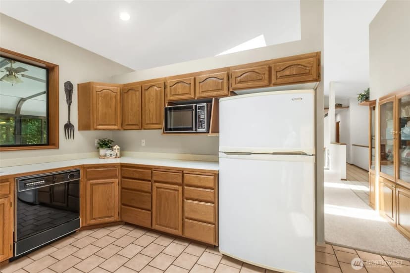 Property photo for 26537 Se 224 Street, Maple Valley photo 11