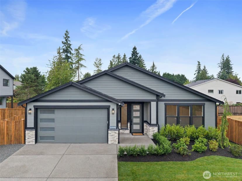 Property photo for 13815 48th Drive Se, Snohomish photo 2