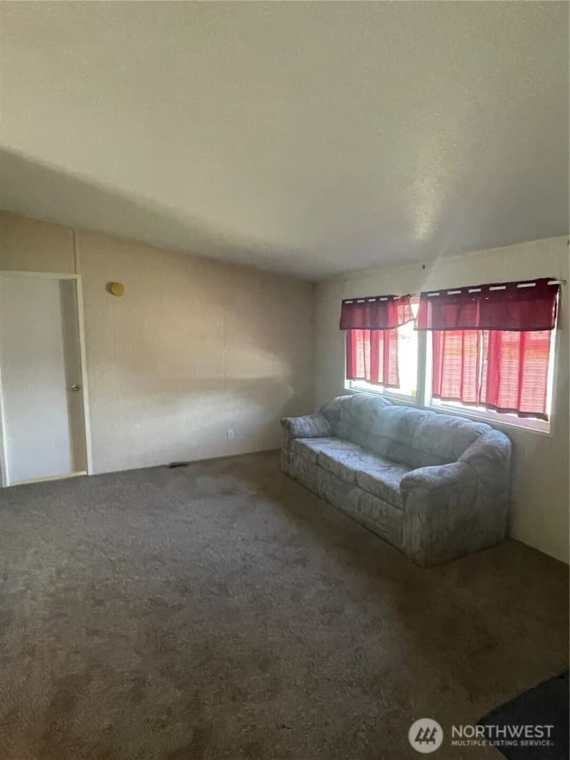 Property photo for 315 W Apple Avenue, Omak photo 9