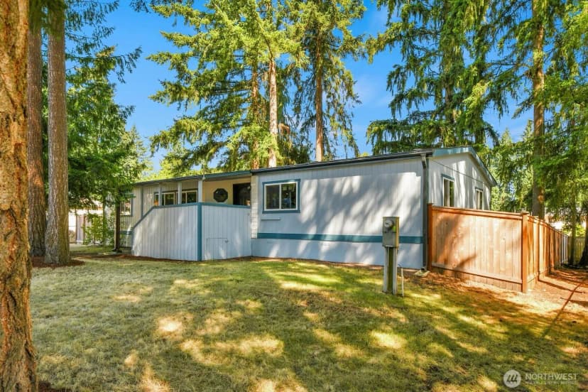 Property photo for 9009 219th Street Ct E, Graham
