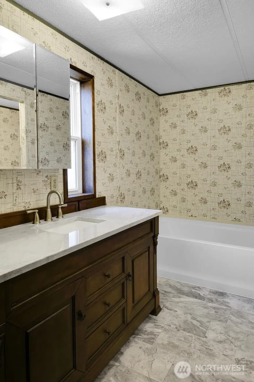 Property photo for 9009 219th Street Ct E, Graham photo 10