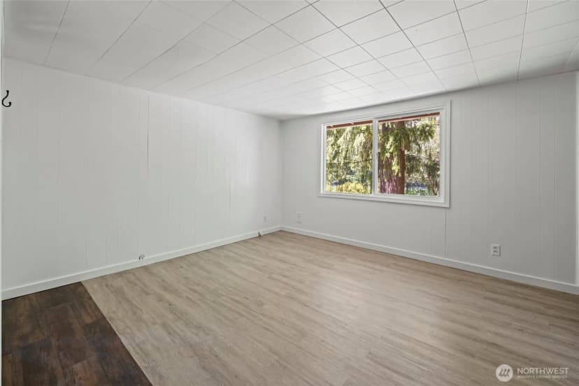 Property photo for 41649 North Shore Lane, Concrete photo 20