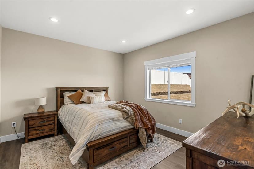 Property photo for 965 N Macaw Avenue, East Wenatchee photo 12