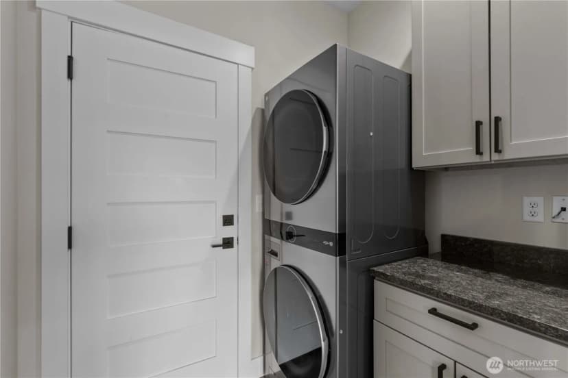 Property photo for 965 N Macaw Avenue, East Wenatchee photo 20
