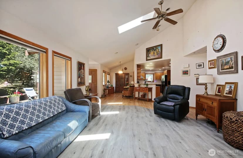 Property photo for 5772 Captain Vancouver Drive, Langley photo 17