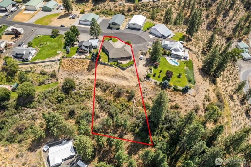 Property photo for 123 Blossom Court, Seven Bays photo 37