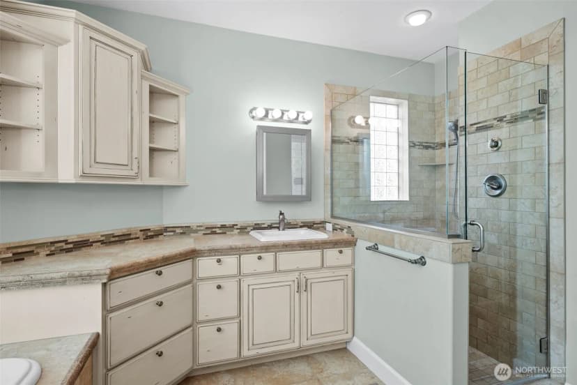 Property photo for 123 Blossom Court, Seven Bays photo 16