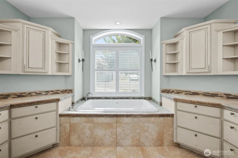 Property photo for 123 Blossom Court, Seven Bays photo 15