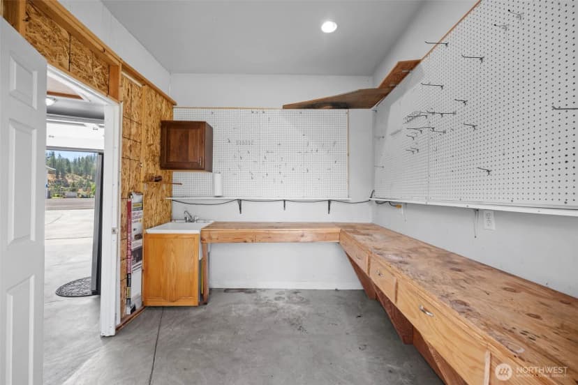 Property photo for 123 Blossom Court, Seven Bays photo 27