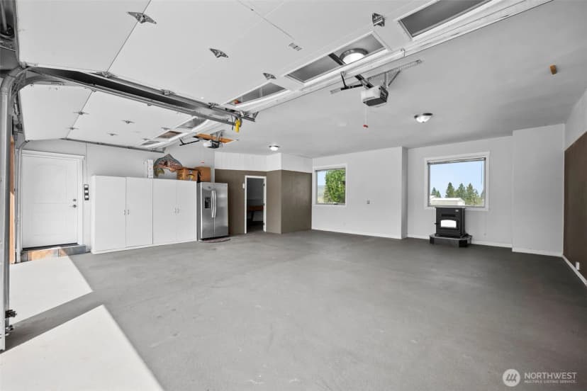 Property photo for 123 Blossom Court, Seven Bays photo 25