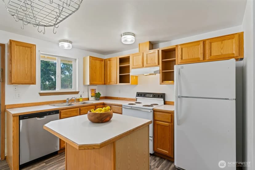 Property photo for 809 E White Birch Avenue, Ellensburg photo 11