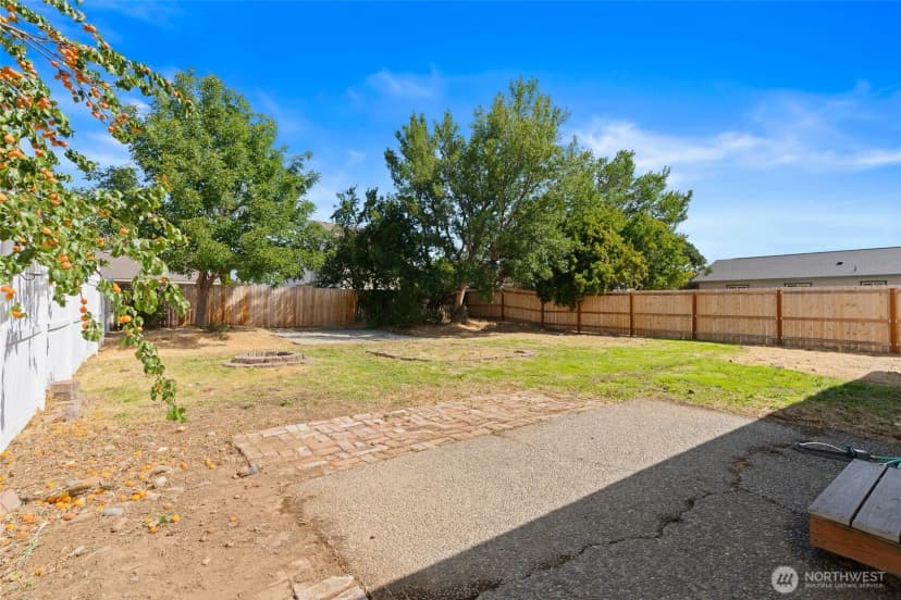 Property photo for 809 E White Birch Avenue, Ellensburg photo 17