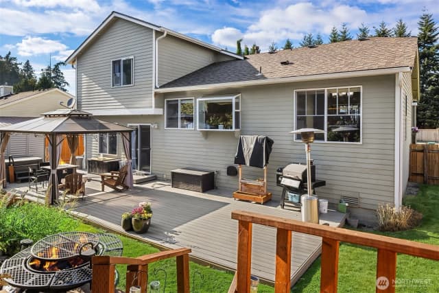 Property photo for 5512 69th Street Ne, Marysville photo 3