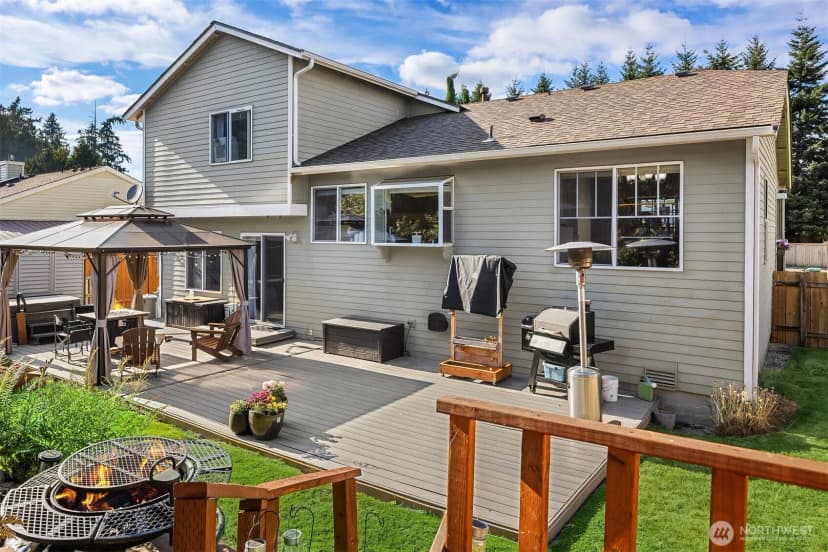 Property photo for 5512 69th Street Ne, Marysville photo 3