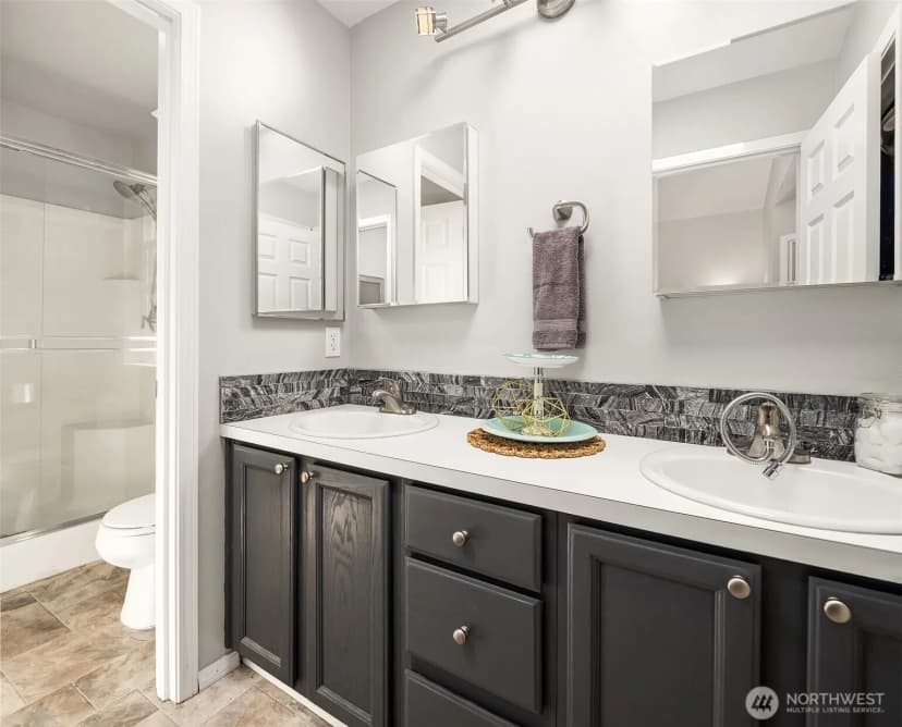 Property photo for 5512 69th Street Ne, Marysville photo 18