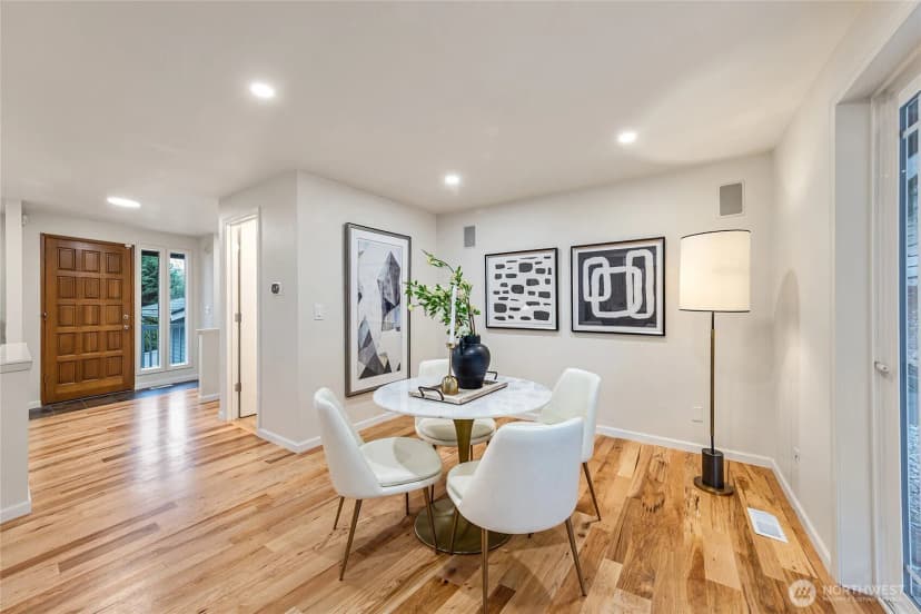 Property photo for 4025 W Lake Sammamish Pkwy Se, Bellevue photo 18