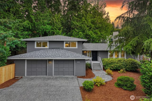 Property photo for 4025 W Lake Sammamish Pkwy Se, Bellevue photo 2