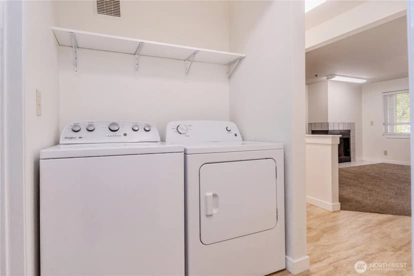 Property photo for 1626 Grant Avenue S #b-103, Renton photo 19