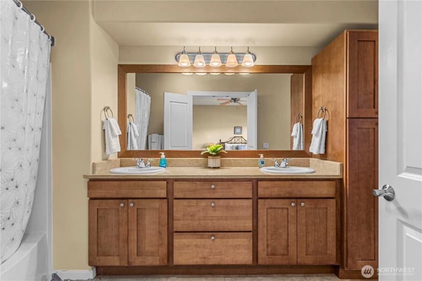 Property photo for 9246 Red Cliff Drive Nw #b66, Quincy photo 14