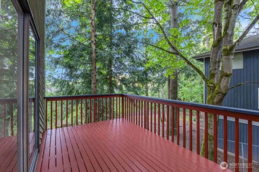 Property photo for 21827 4th Avenue Se, Bothell photo 11