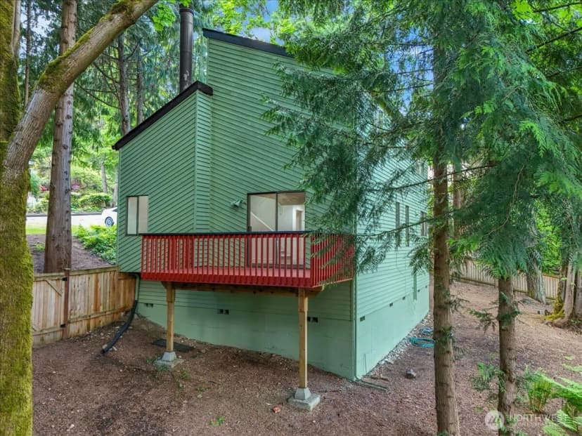 Property photo for 21827 4th Avenue Se, Bothell photo 28