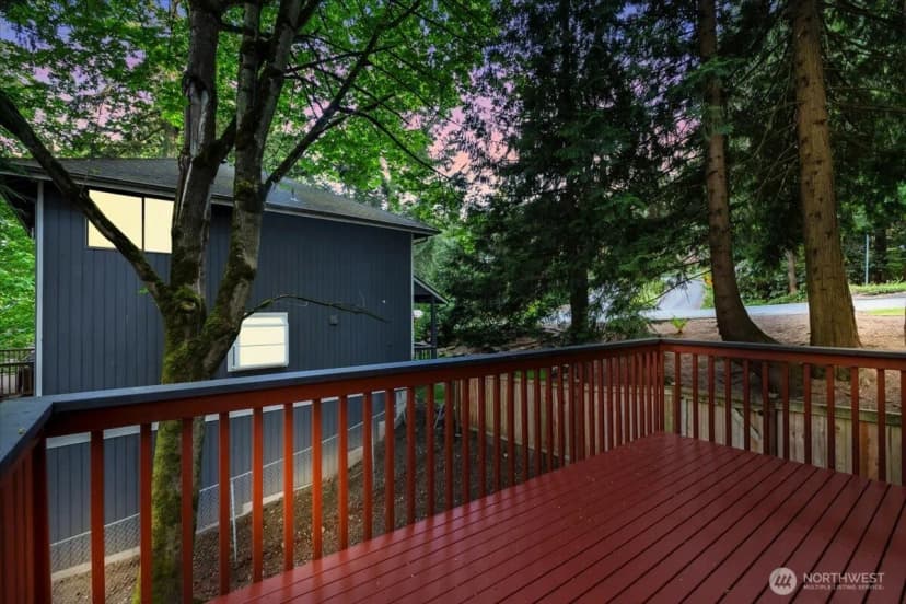 Property photo for 21827 4th Avenue Se, Bothell photo 13