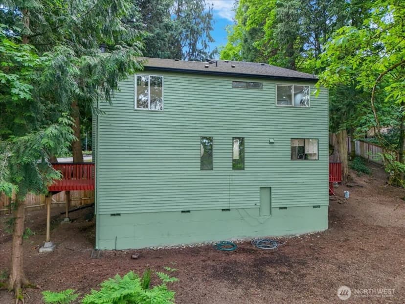 Property photo for 21827 4th Avenue Se, Bothell photo 30